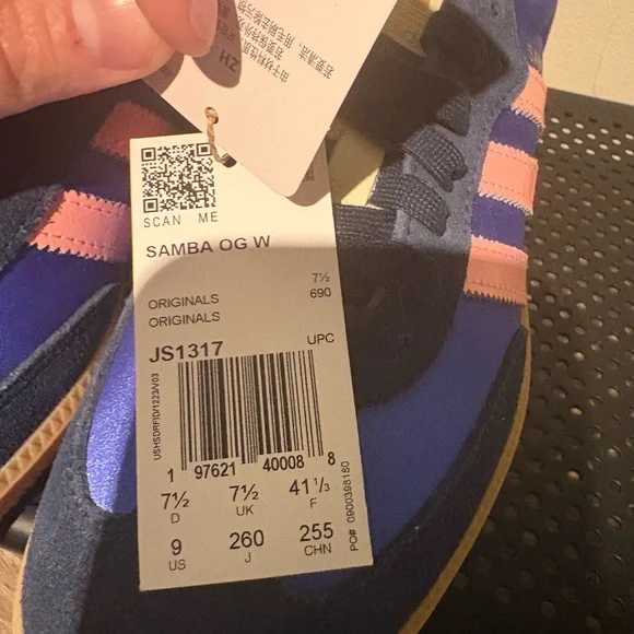 adidas Royal Blue Sneakers with Pink Stripes with gum bottom- samba OG - Picture 5 of 5